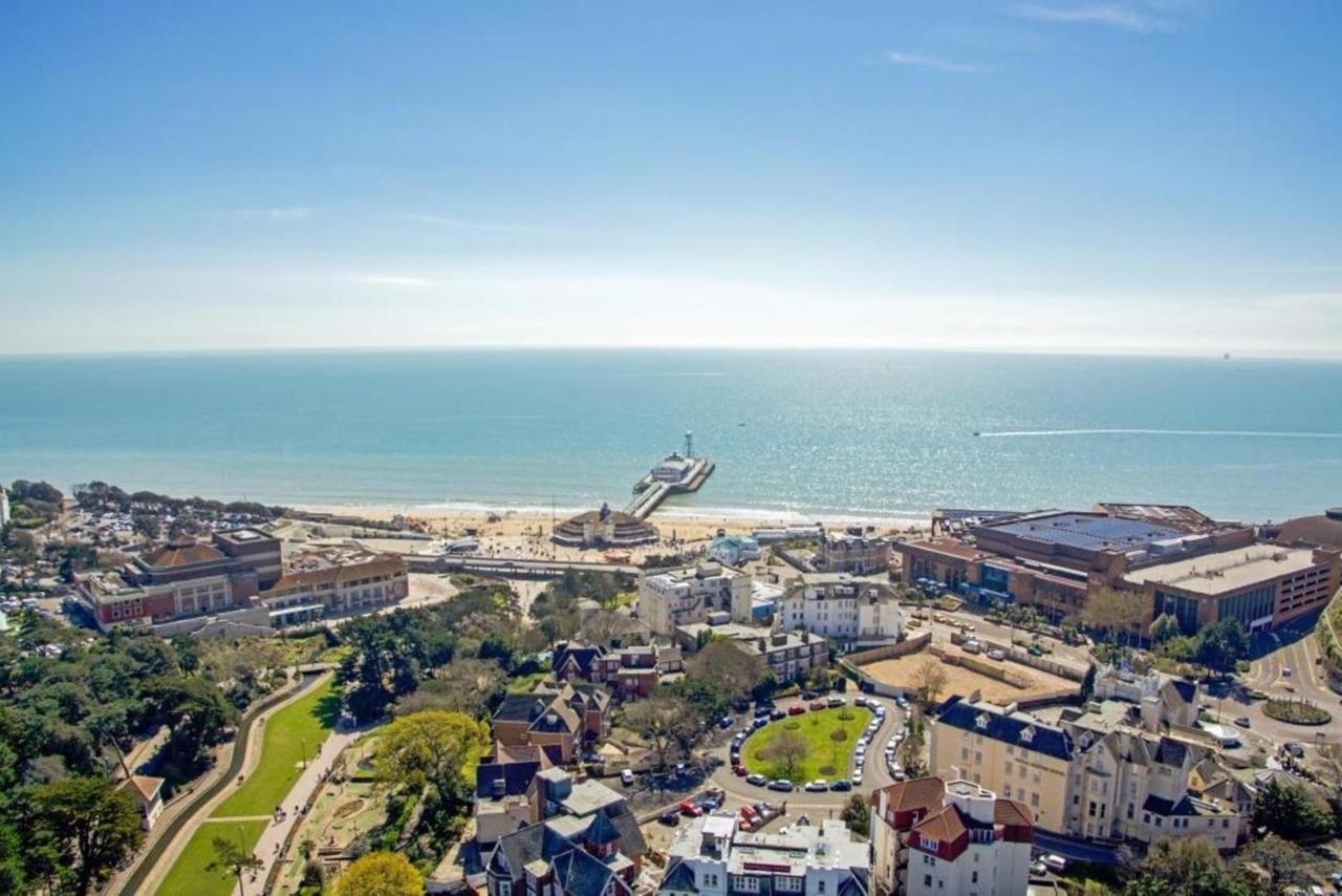 Bournecoast - Stylish Flat With Balcony - Sea Views - 10 Min Walk To Beach - Parking - Wifi - Fm8407 บอร์นมัธ ภายนอก รูปภาพ